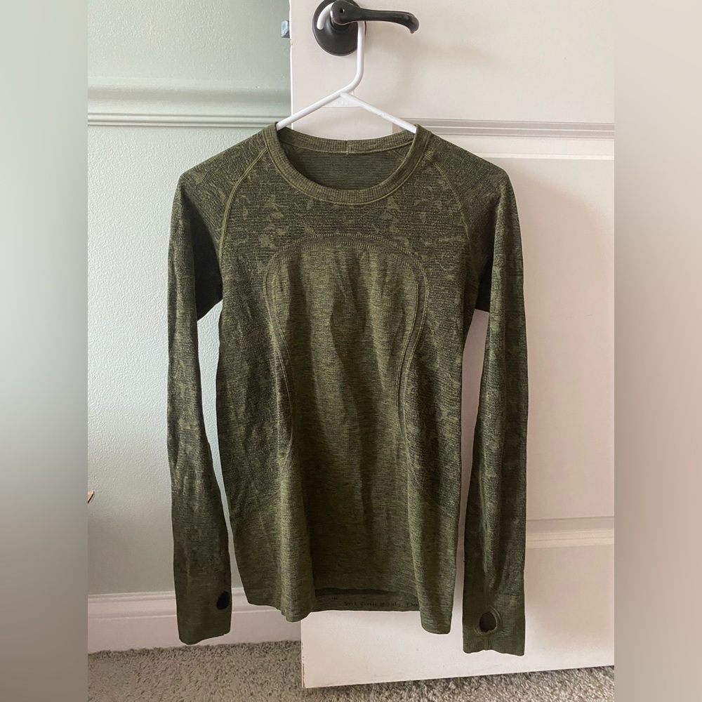 LULULEMON Swiftly Tech Long-Sleeve Shirt 2.0